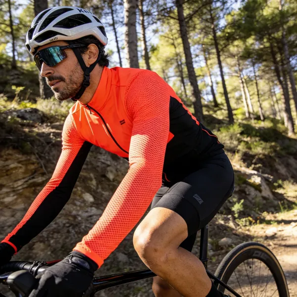 ropa de ciclismo de montaña